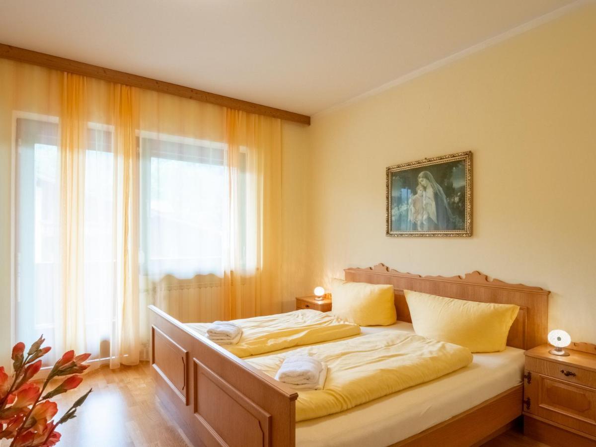 Village Apartments 아첸키르흐 외부 사진